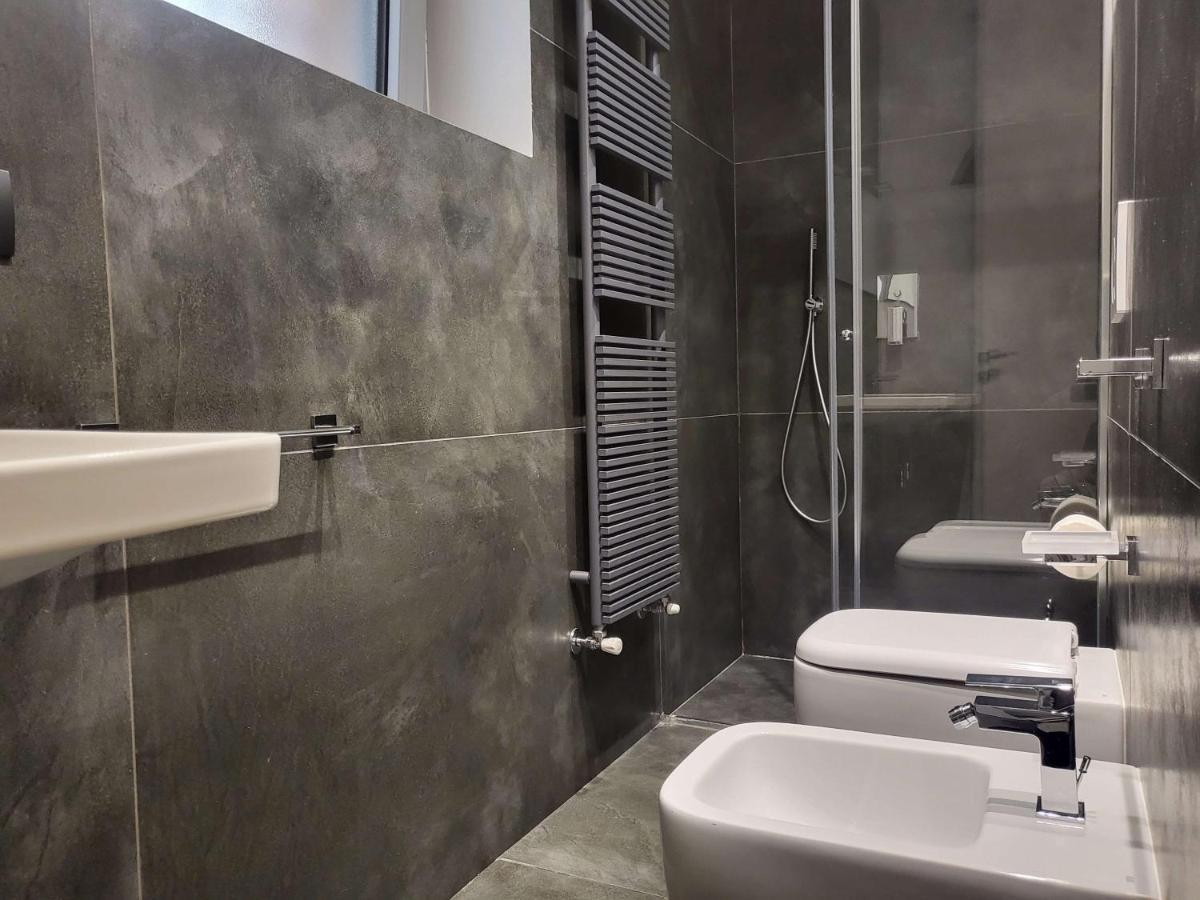 Design Lofts In Historic Center Apartment เปรูจา ภายนอก รูปภาพ